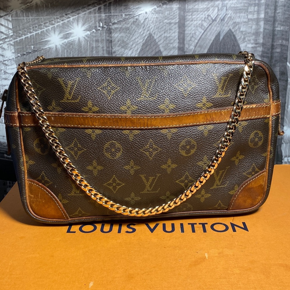 Authentic Louis Vuitton Vintage Monogram Compiegne Cosmetic Clutch Bag